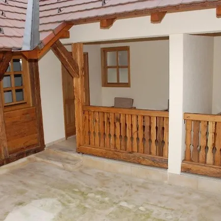 Balkis Apartment *